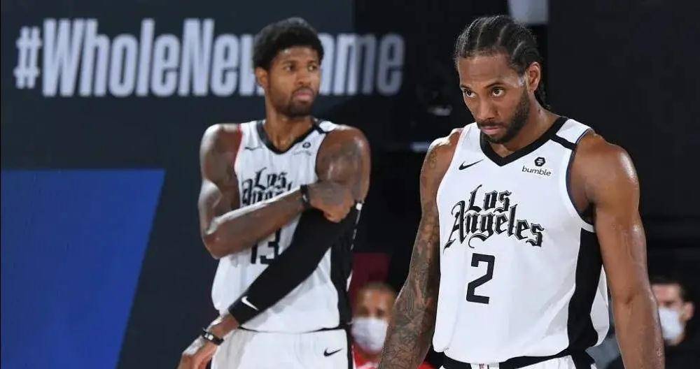 在夹击与换 在夹击与换